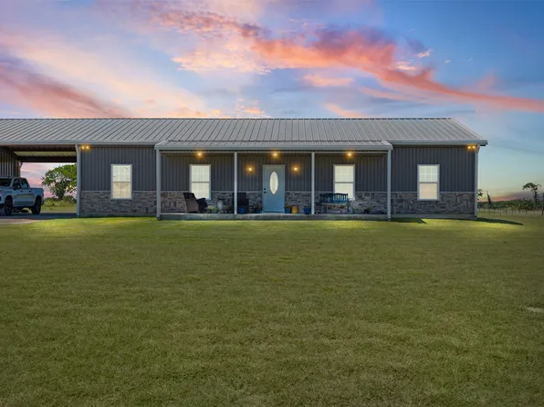 511 E Pecan Tree Rd, Waxahachie, TX 75165