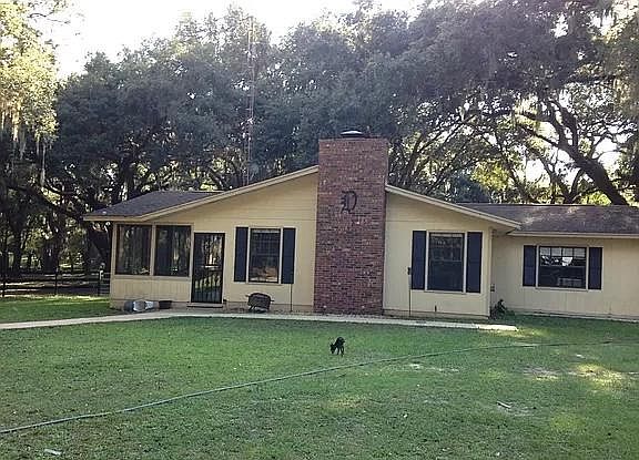 1st image of 750 SE 150th St
