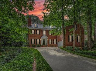 1360 W Wesley Rd NW, Atlanta, GA 30327