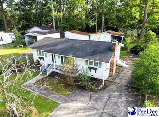 109 W Hickory St, Andrews, SC 29510