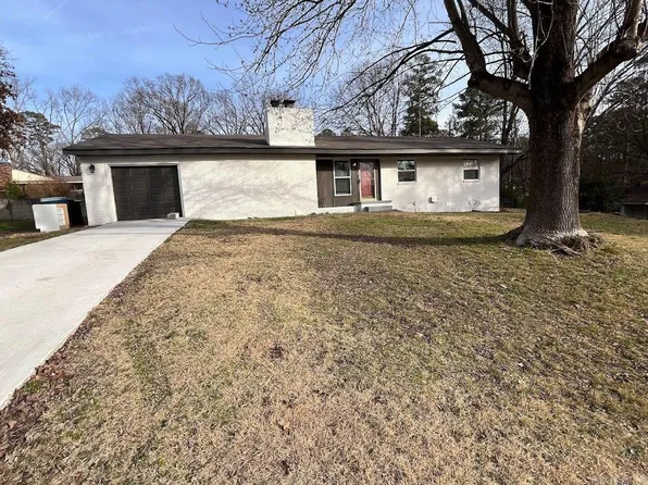 5825 Danwood Rd, Little Rock, AR 72204