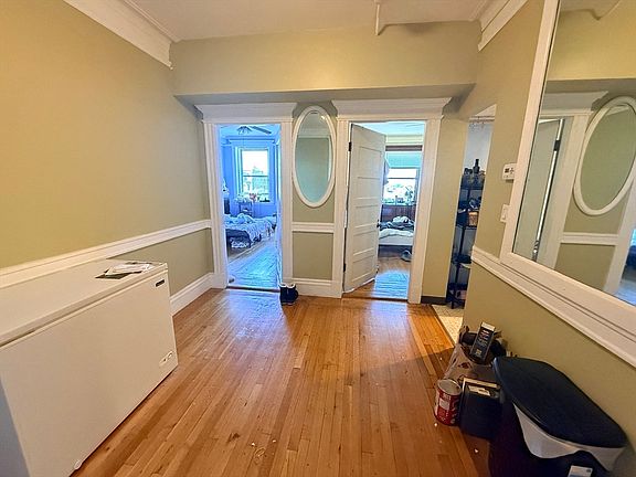 3rd image of 464-466 Commonwealth Ave #72B