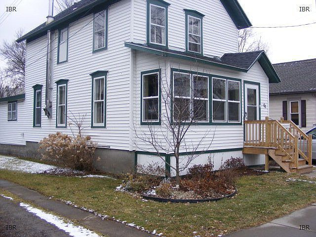 1st image of 44 Arthur Ave