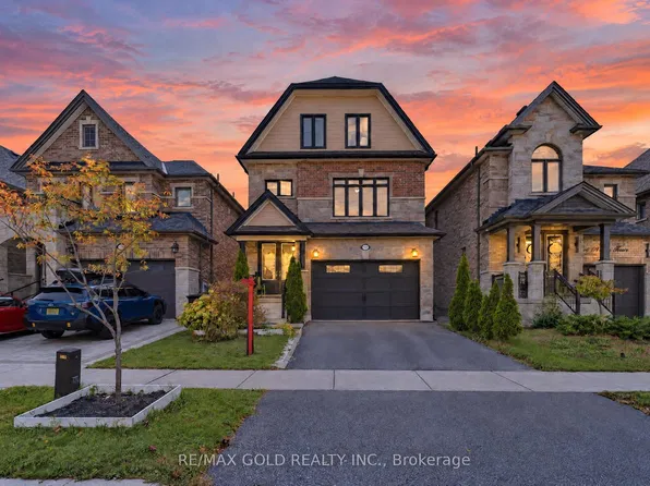 236 8th Ave, New Tecumseth, ON L9R 0R1