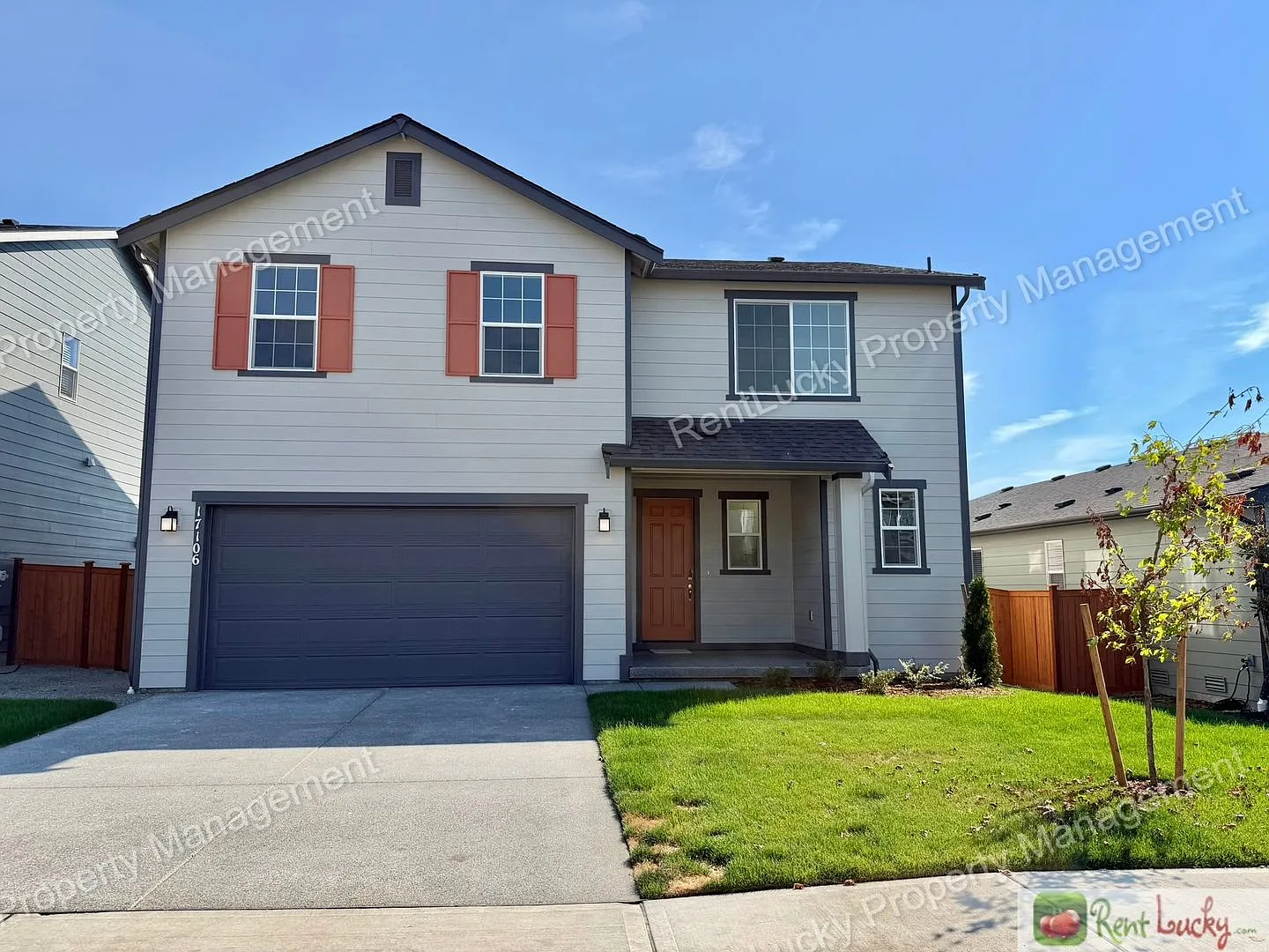 Newly Constructed 4 Bedroom Home in Bonney Lake with Mt. Rainier Views! — Photo 1
