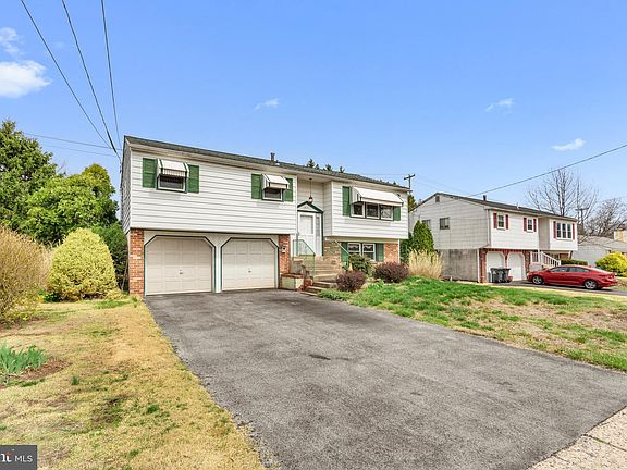 2nd image of 517 Ringold St