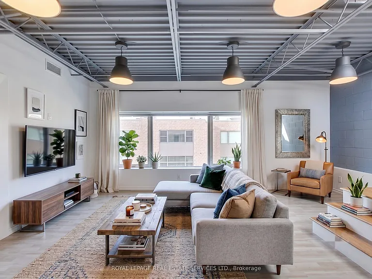 300 New Toronto St #7 — Photo 9