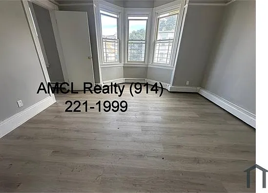 3 bed, $3,400 — Photo 4