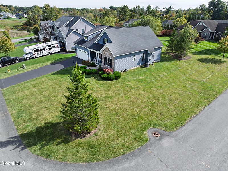3rd image of 29 Trotter Road