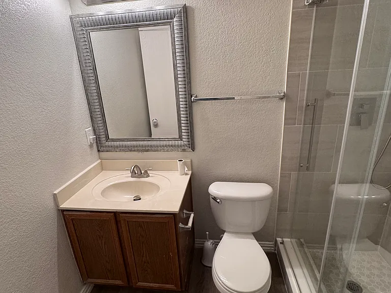1113 Antoinette Dr — Photo 11