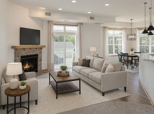 9630 Independence Cir UNIT 201, Chanhassen, MN 55317
