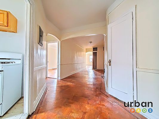 5th image of 55 Linden Blvd APT 6E