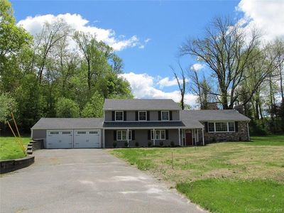9 Powder Horn Hl, Brookfield, CT, 06804