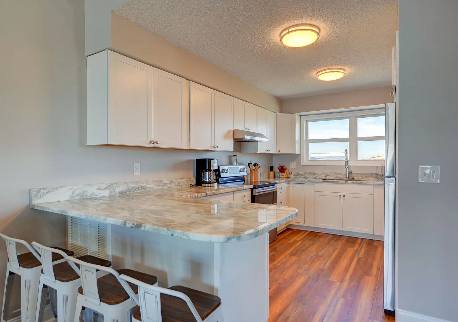 Ocean Front Off Season Rental- September 12th, 2026 Through May 22nd, 2027 — Photo 2