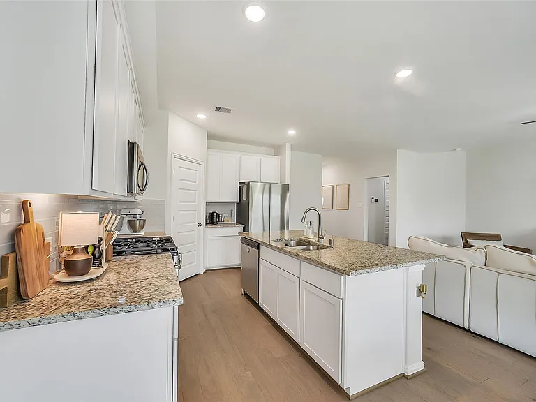 32303 Cedar Crest Dr — Photo 11