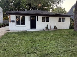 14370 Pearl St, Southgate, MI 48195