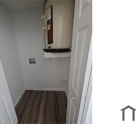 5th image of 4960 Dundee Ave