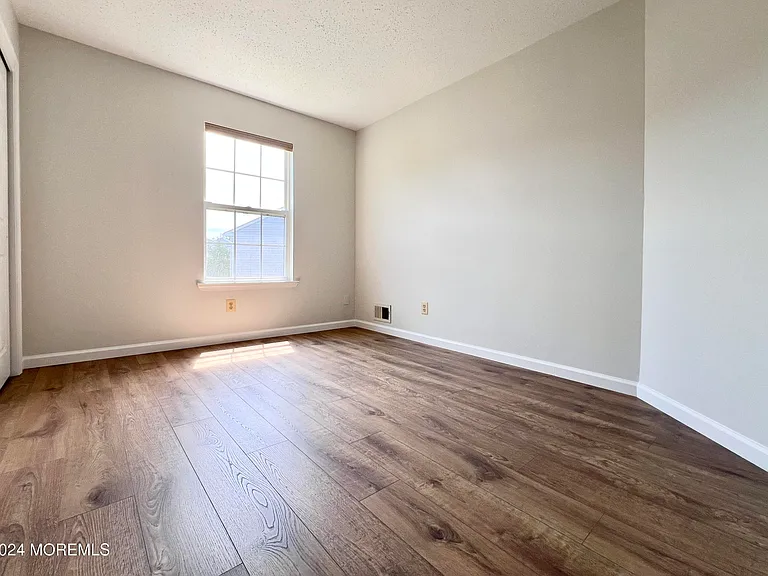 35 Woodpecker Way — Photo 26