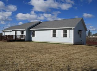 76 Lasalle Dr, Bangor, ME 04401