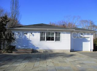 69A Argonne Rd E, Hampton Bays, NY 11946