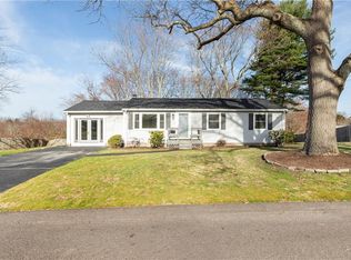 84 Hilton Rd, Warwick, RI 02889