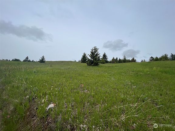 3rd image of 15 Bunn Hill Lane