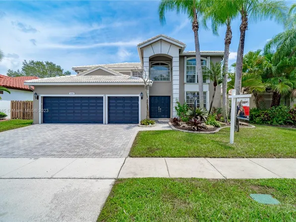 1845 NW 128th Ave, Pembroke Pines, FL 33028
