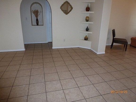 4th image of 1305 Rachel Cir