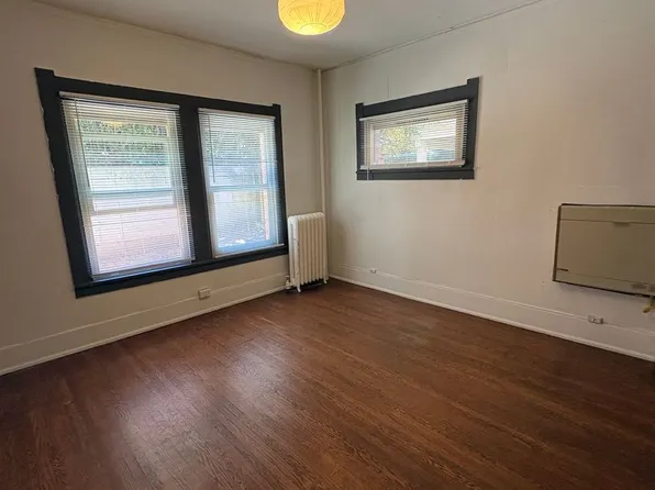 Capitol Hill, 1132 10th Ave E APT 6, Seattle, WA 98102