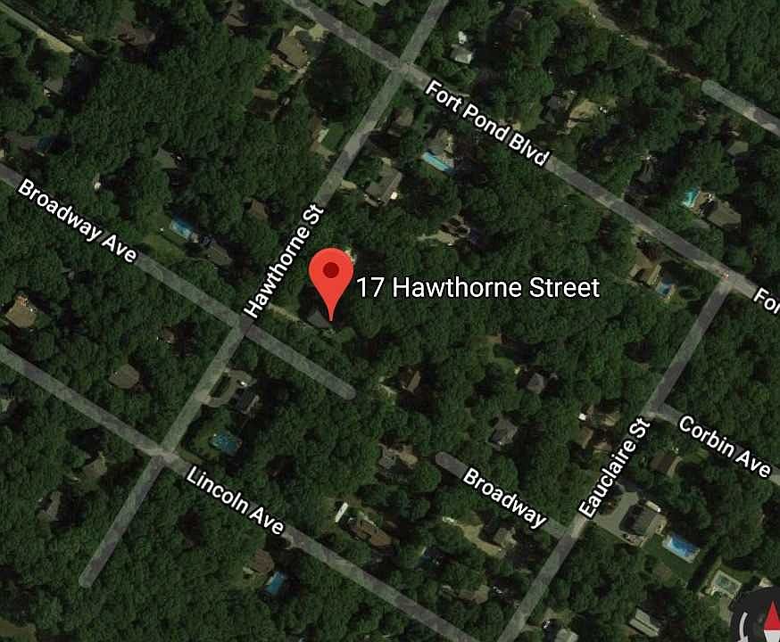 1st image of 17 Hawthorne St