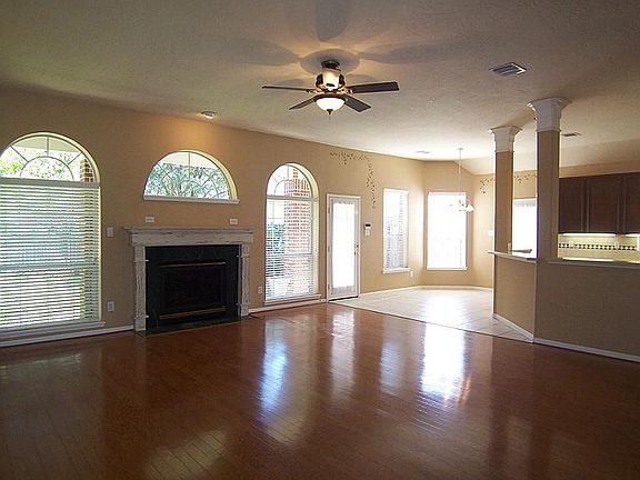 5th image of 18818 Cypress Chateau Dr