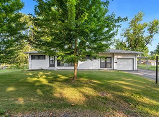 422 Kathryn Dr, Arnold, MO 63010