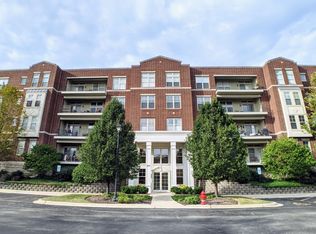 660 Prestwick Ln, Wheeling, IL 60090