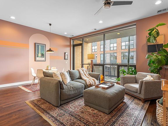 5th image of 2495 N Milwaukee Ave #4N