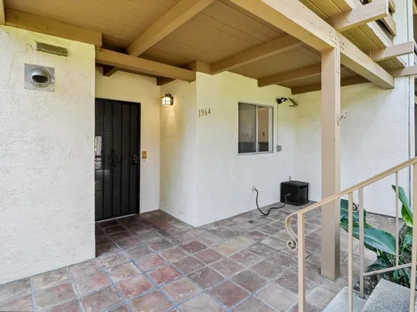 1964 Fairway Circle Dr, San Marcos, CA 92078