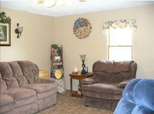 319 Pittsburgh Grade Rd, Hookstown, PA 15050