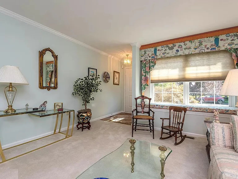 101 Quince Cir — Photo 3
