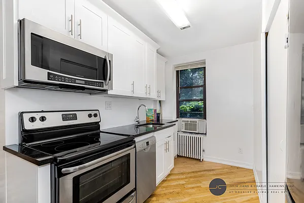 Rented by Douglas Elliman | media 12