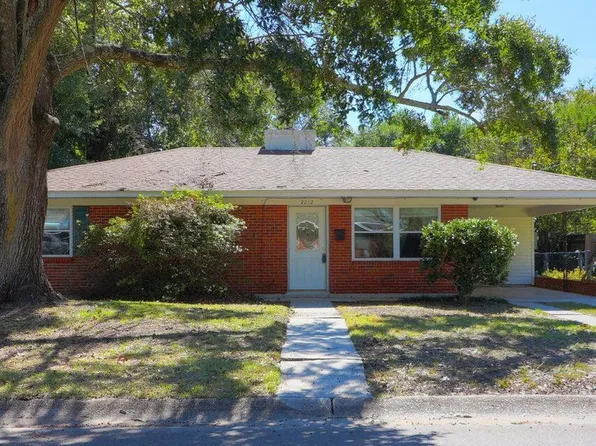 2212 Collins Blvd, Gulfport, MS 39507