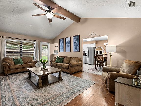 5th image of 204 Sweetgum Drive