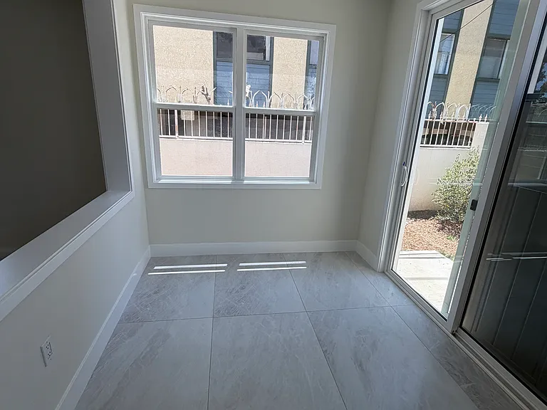 2708 Birch St #2710B — Photo 6