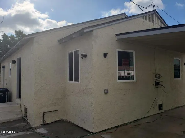 2211 E Gage Ave, Huntington Park, CA 90255