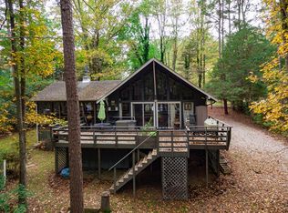 343 Island Rd, Clarksville, VA 23927