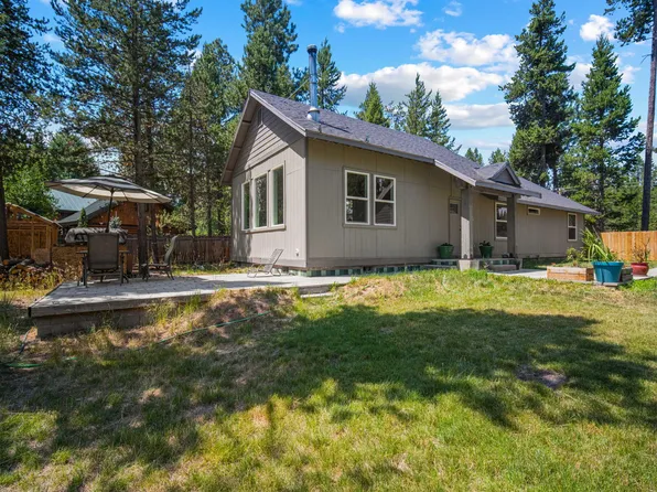 17465 Snow Goose Rd, Bend, OR 97707