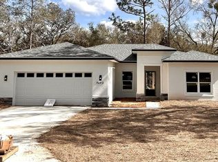 9493 N Agatha Dr, Citrus Springs, FL 34434