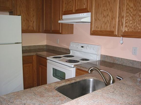2nd image of 1212 Terra Nova Blvd