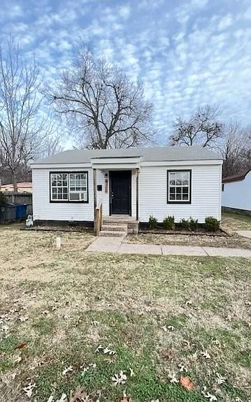 4129 S Union Ave — Photo 1