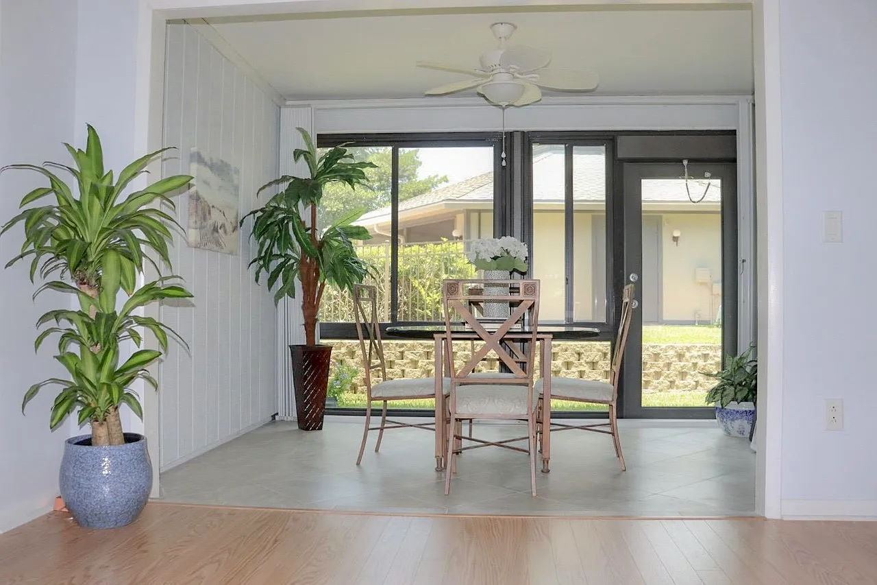 2 bed, 1285 sqft, $2,150 — Photo 4