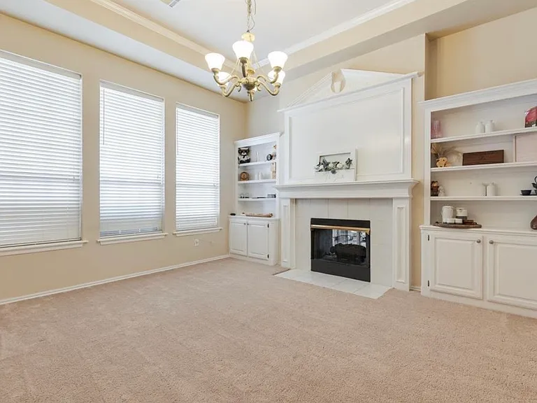 12700 Sutton Hill Rd — Photo 8