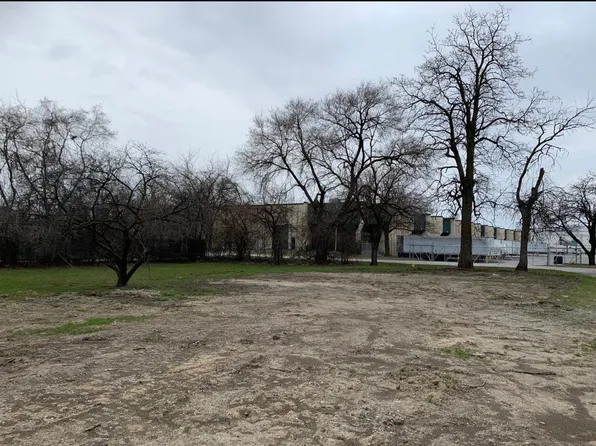 1113 171st St, East Hazel Crest, IL 60429